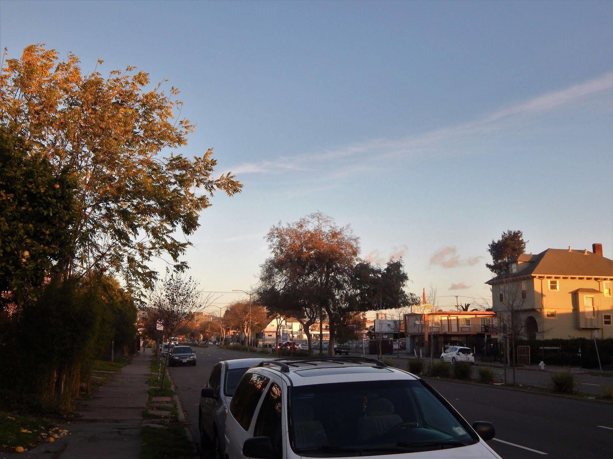 Bayview Motel Emeryville Exterior photo
